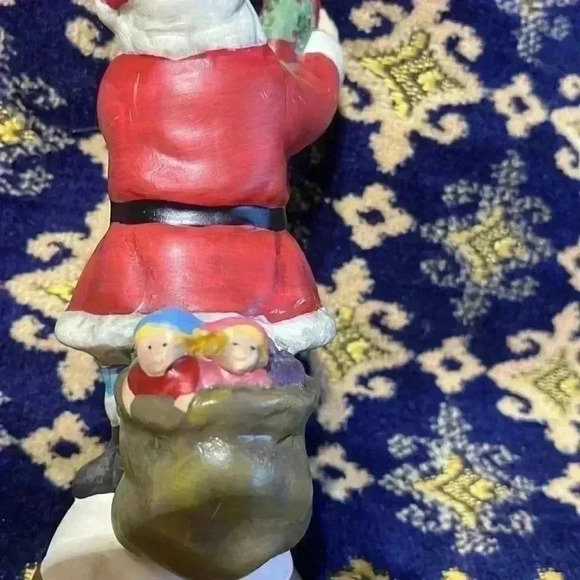 Vintage Ceramic Santa. Painted in 1914. Small chip on the back. - Picture 5 of 9